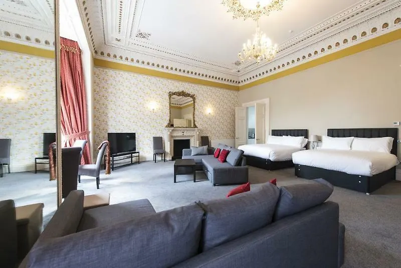 אדינבורו Grosvenor Suites 0*,  בריטניה
