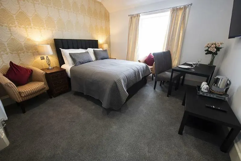 אדינבורו Grosvenor Suites בריטניה
